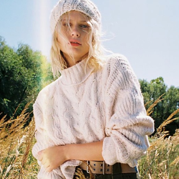 NWT Free People Cable Knit Sweater - Picture 2 of 9